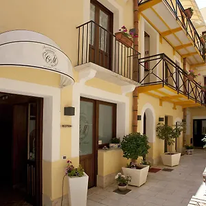 Cortile Mercè Trapani